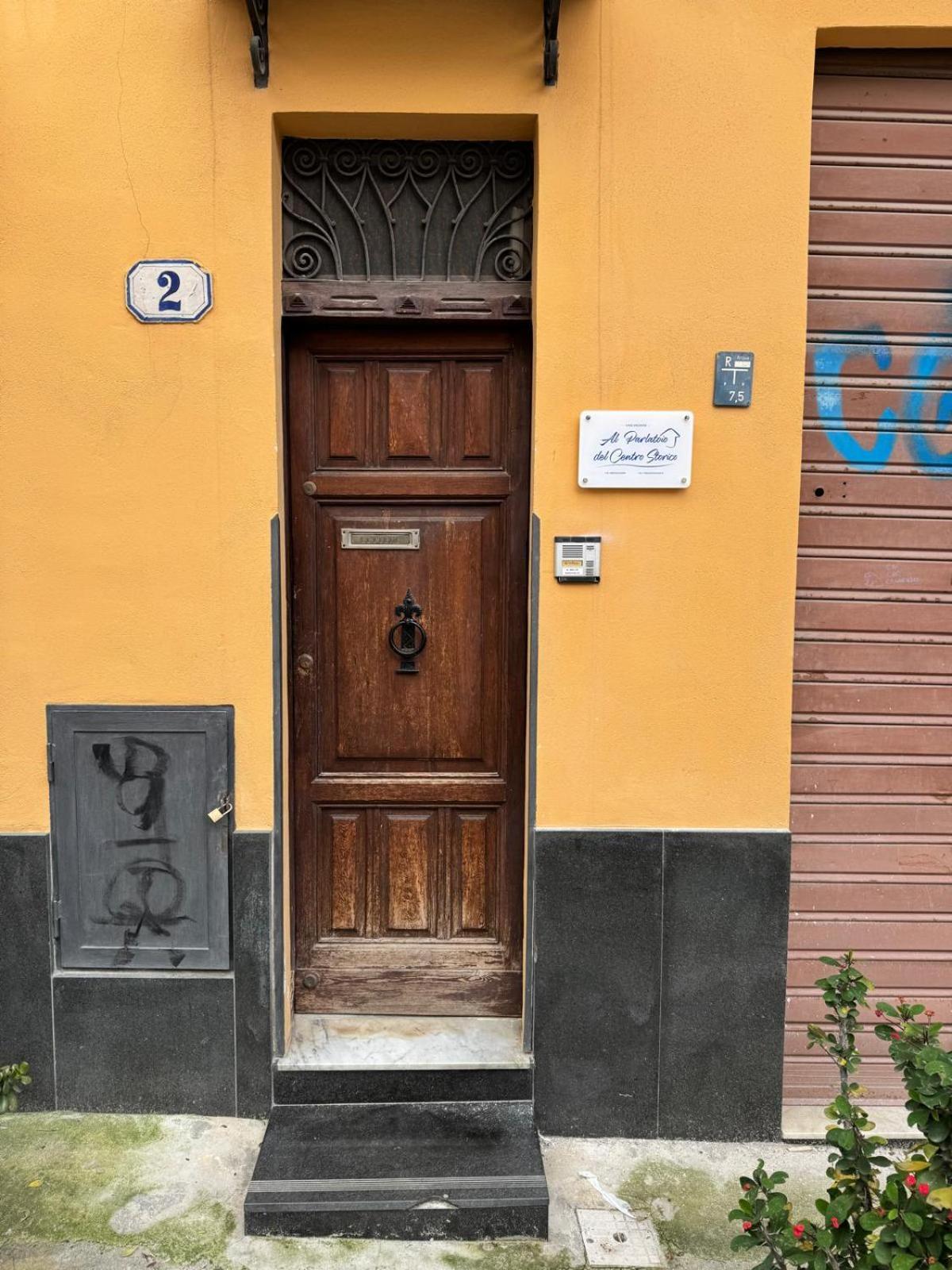 Al Parlatoio Del Centro Storico Daire Palermo Dış mekan fotoğraf